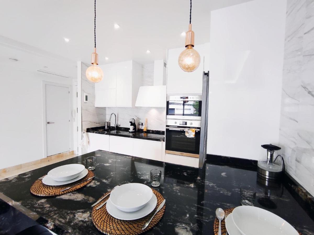 Magnifique Appartement A 5 Min A Pied De La Plage Benalmadena Exterior photo
